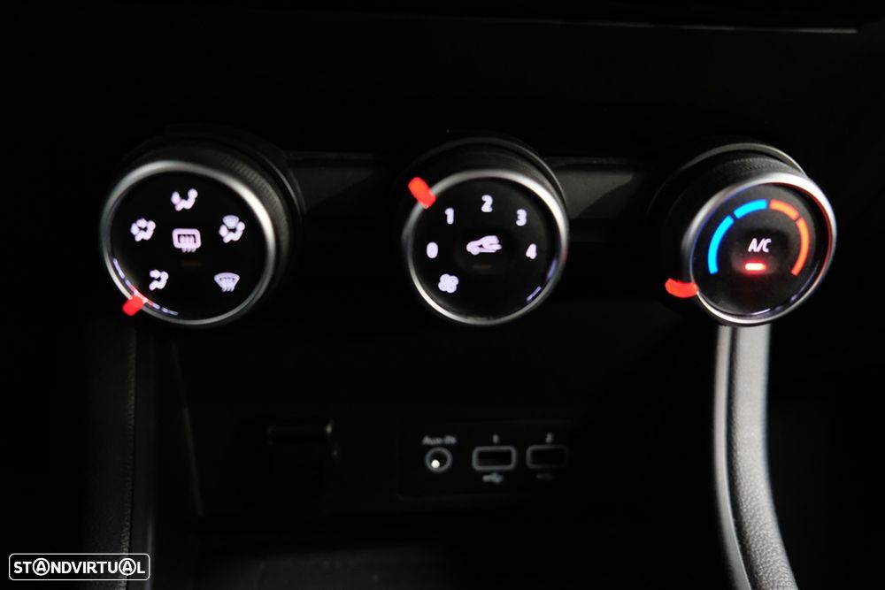 Renault Captur 1.5 dCi Exclusive - 21