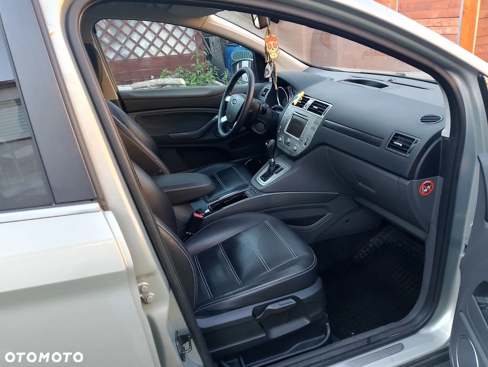 Ford Kuga 2.0 TDCi 4x4 Titanium - 5