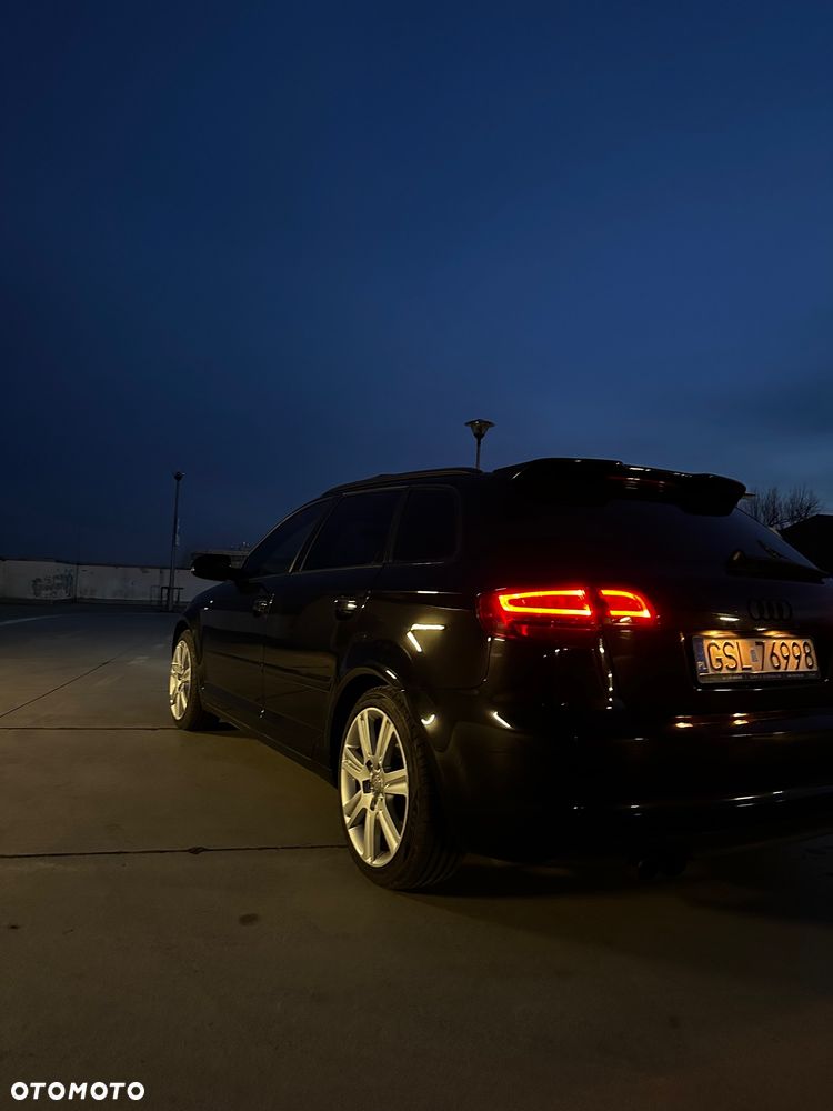 Audi A3 Sportback 2.0 TDI DPF quattro S line Sportpaket plus - 9