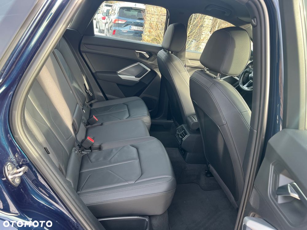 Audi Q3 35 TDI Advanced S tronic - 36