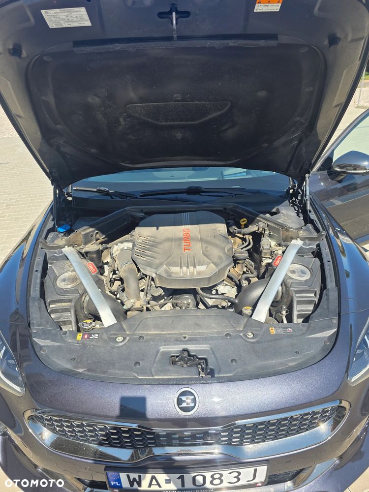 Kia Stinger 3.3 T-GDI V6 GT AWD - 19