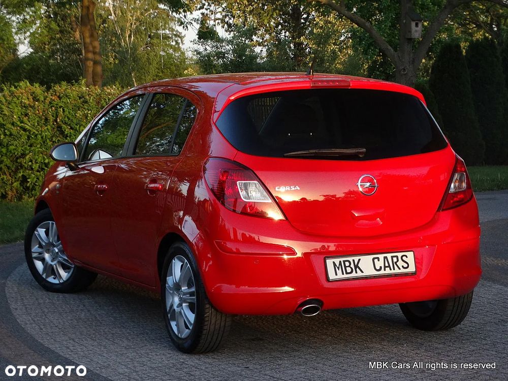 Opel Corsa 1.4 16V Satellite - 8
