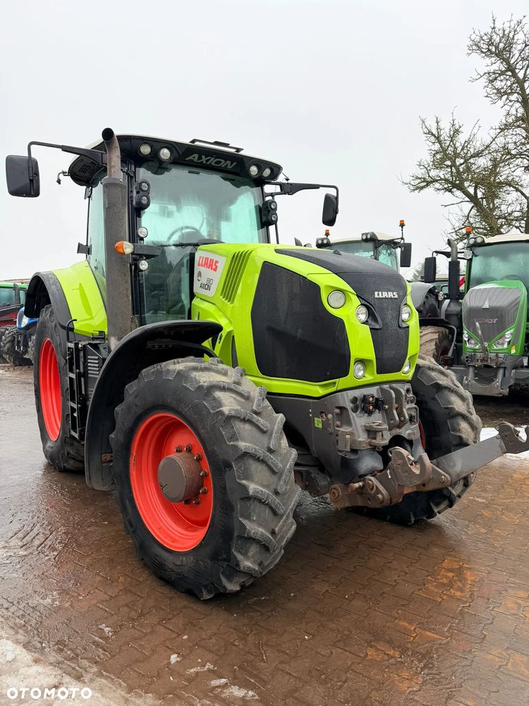 Claas Axion 810 - 12