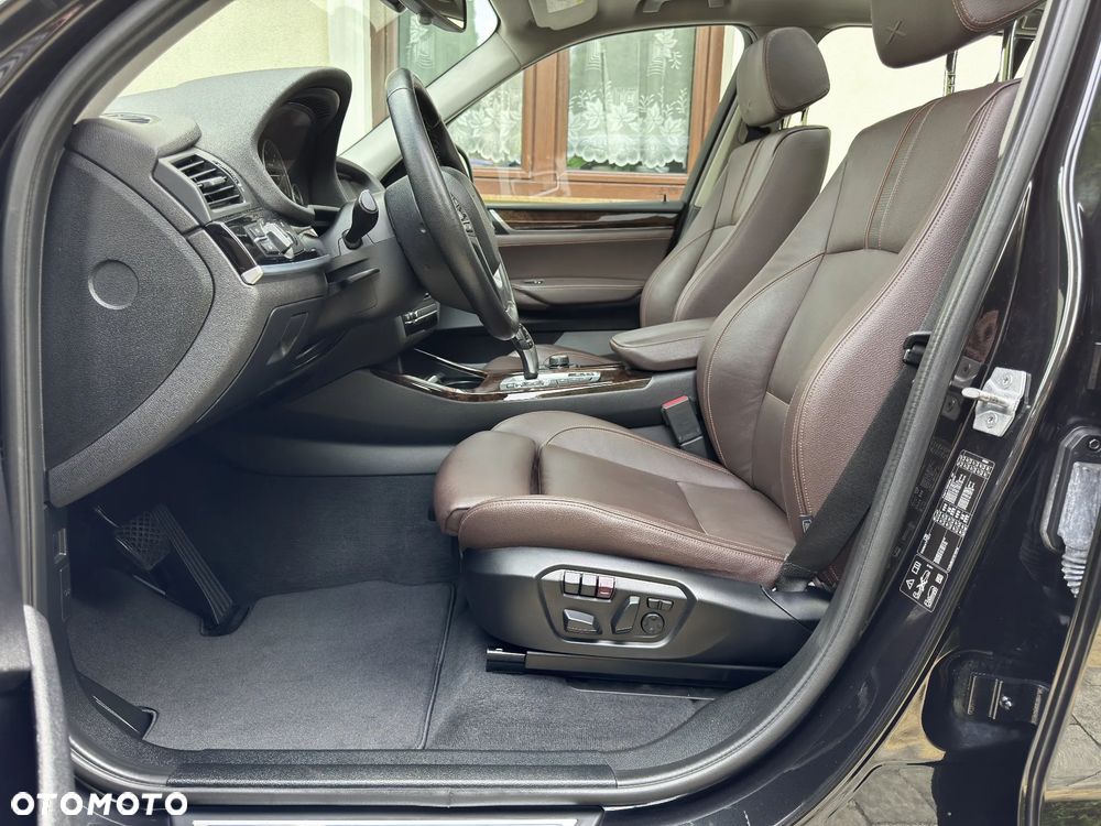 BMW X3 xDrive20d xLine - 11
