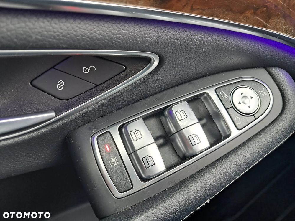 Mercedes-Benz Klasa S 500 4-Matic 7G-TRONIC - 30