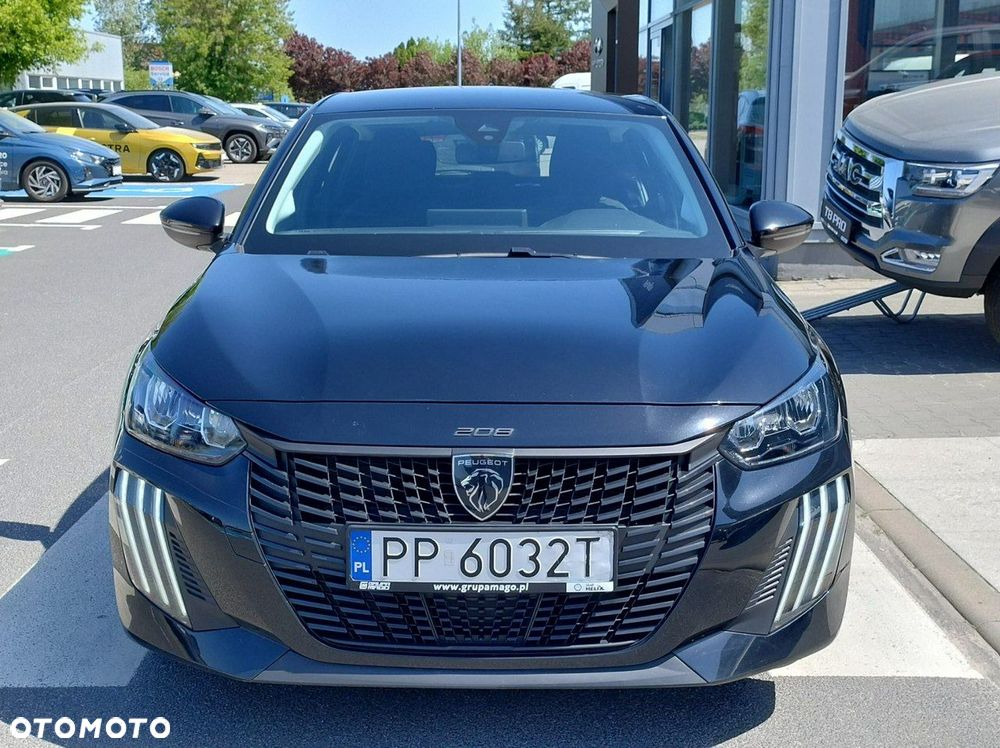 Peugeot 208 - 6