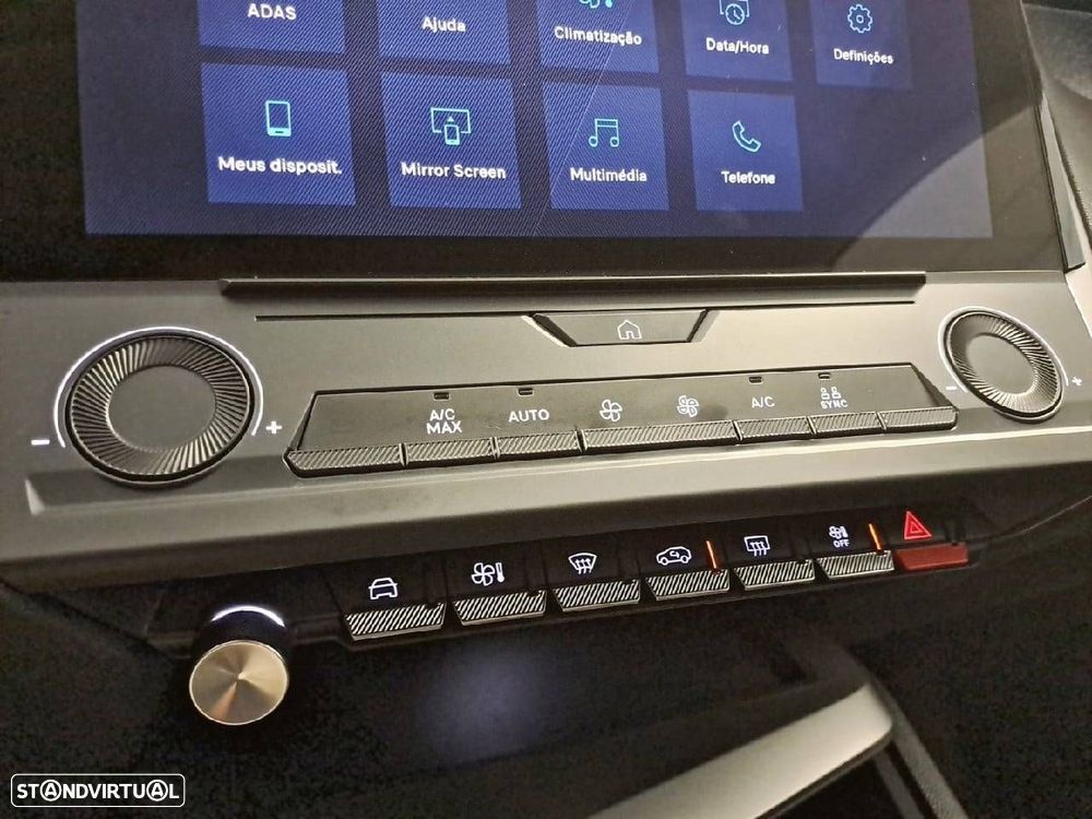 Peugeot 408 1.2 Hybrid Allure e-DCS6 - 22