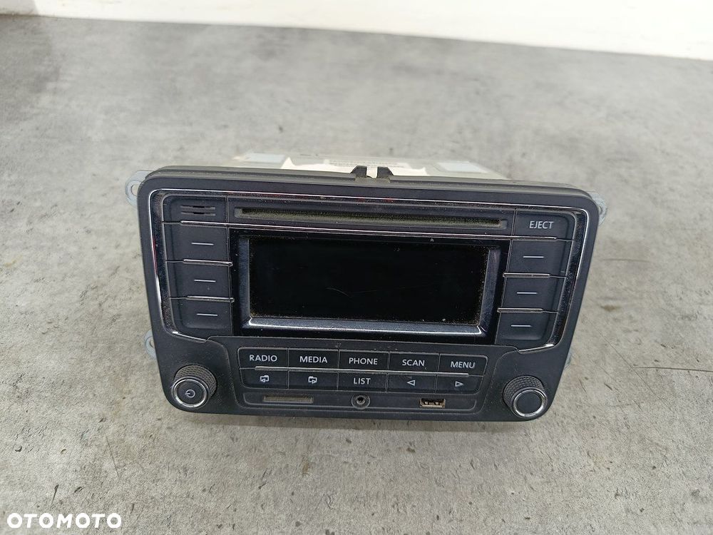 RADIO FABRYCZNE VW PASSAT B7 3AD035185A - 1