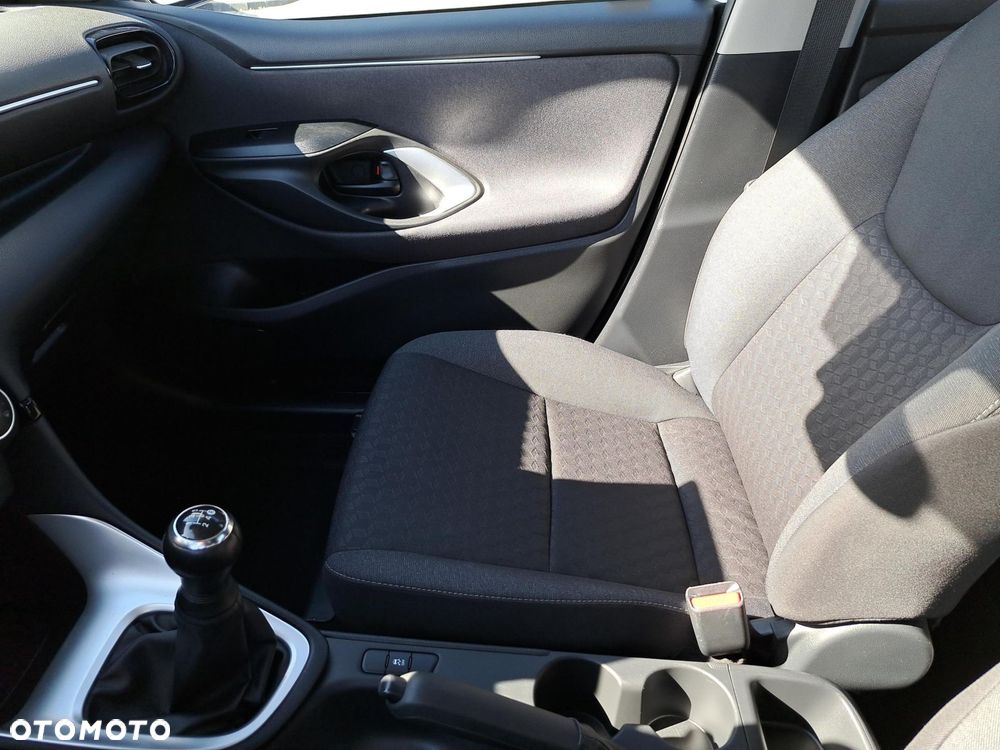 Toyota Yaris 1.0 Comfort - 25