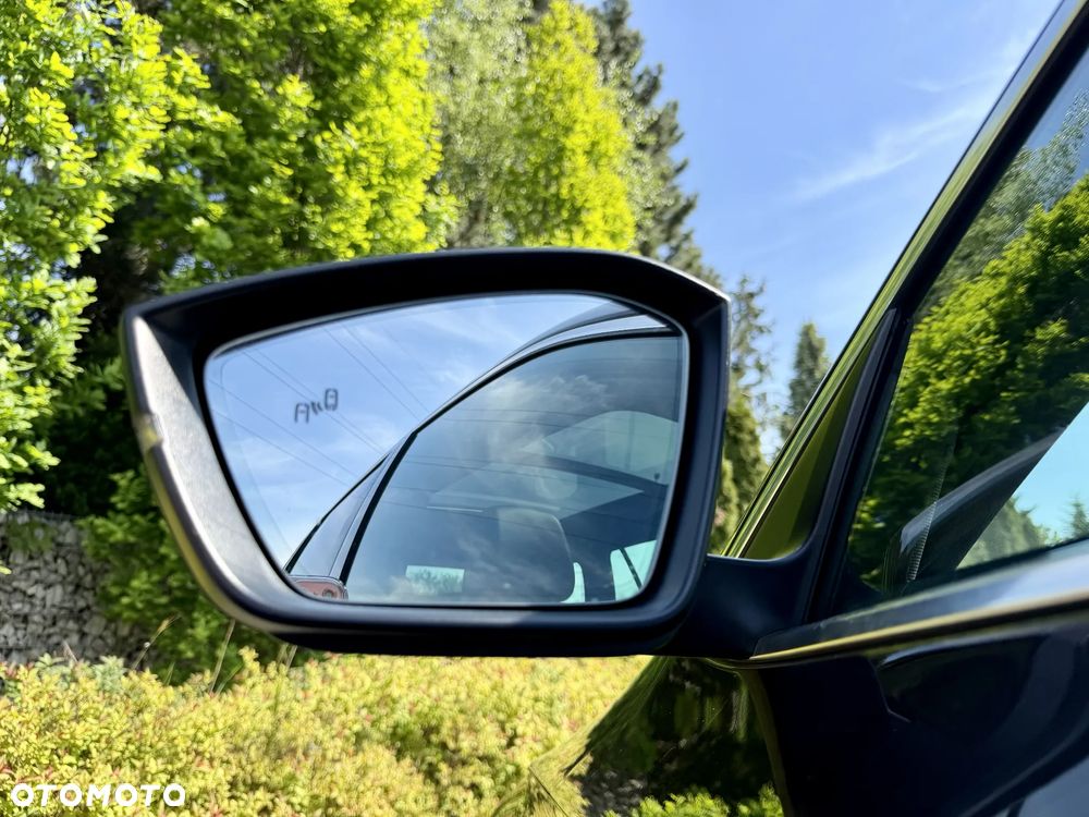 Skoda Superb 2.0 TDI SCR 4x4 L&K DSG - 29