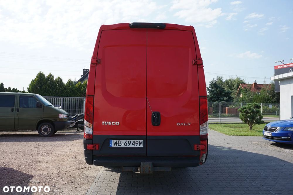 Iveco 350S15 - 8