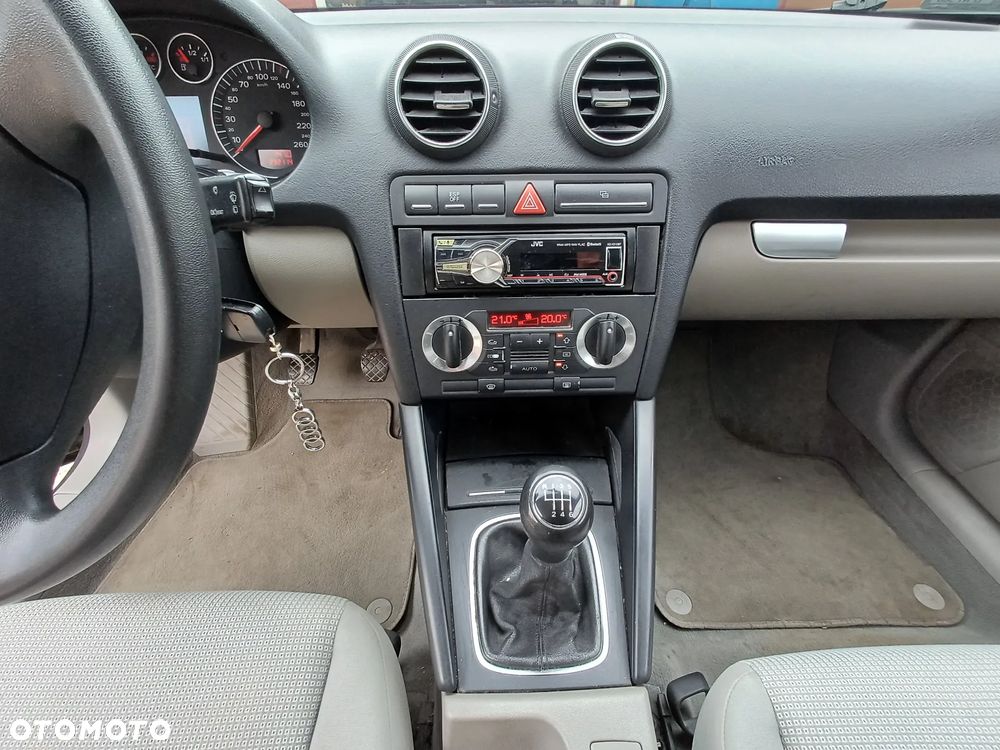 Audi A3 3-drzwiowe - 10