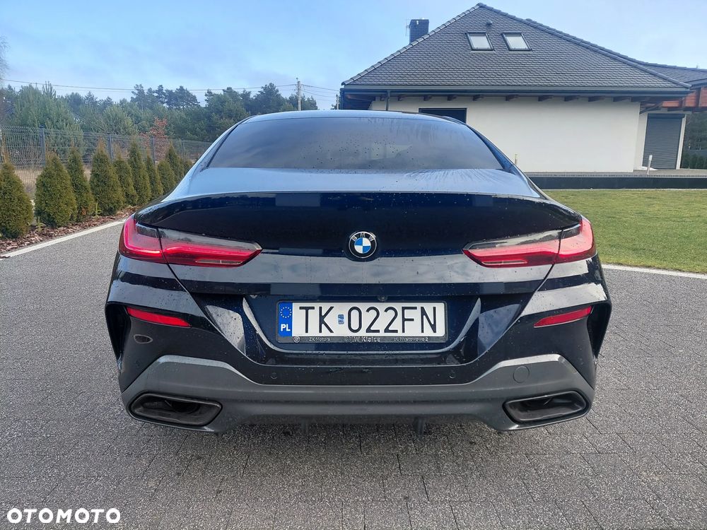 BMW Seria 8 - 8