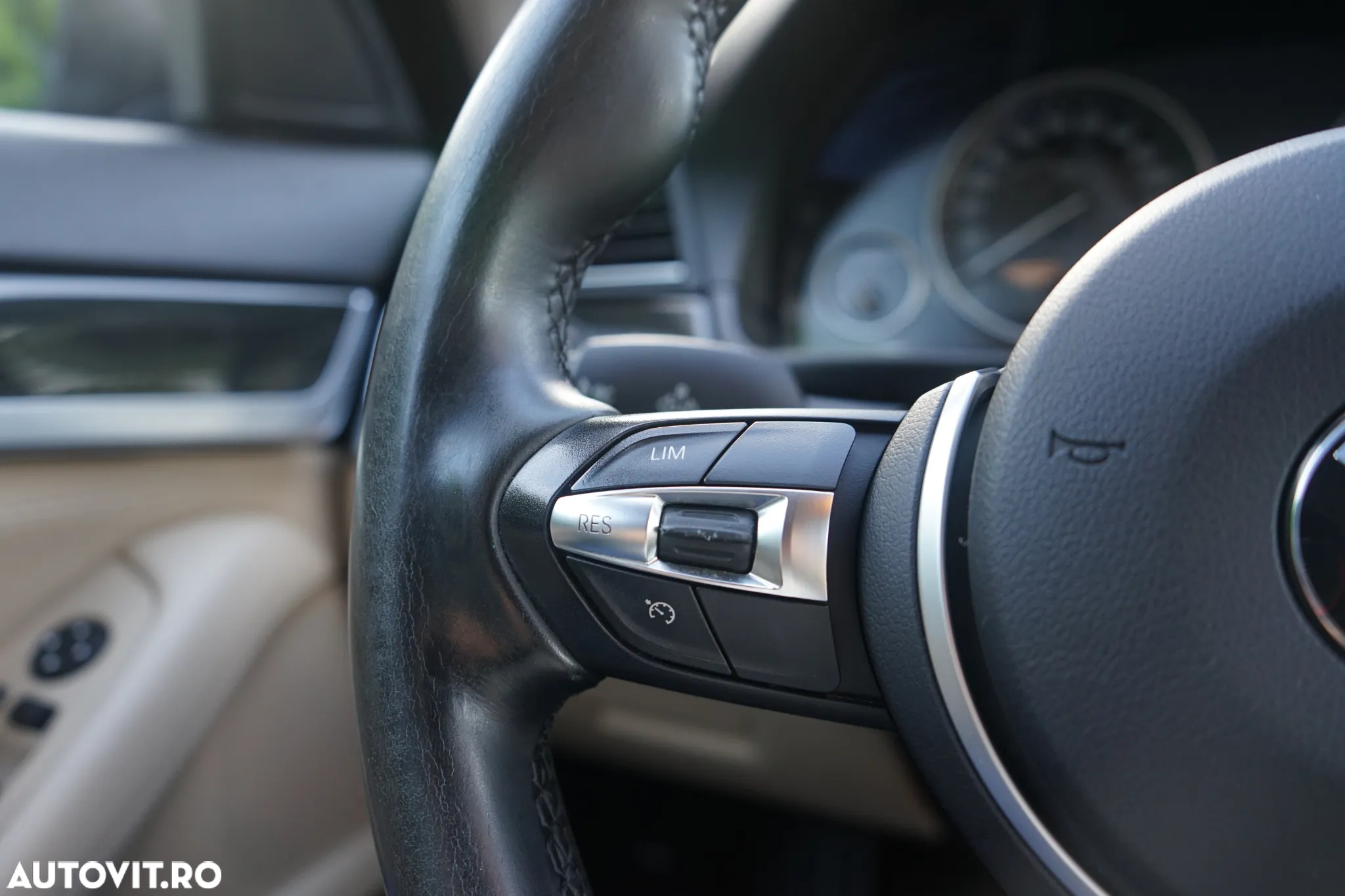 BMW Seria 5 520d EfficientDynamics Edition AT - 24