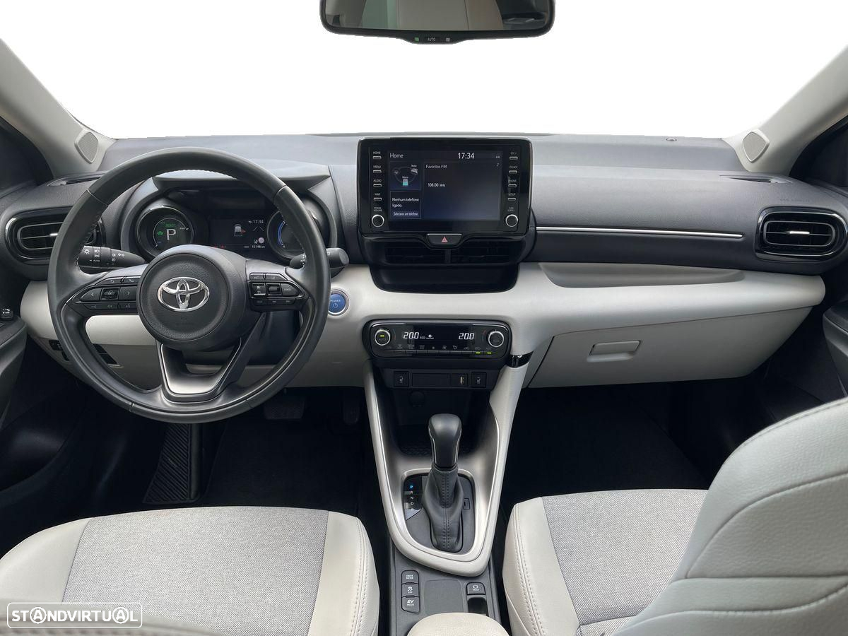 Toyota Yaris 1.5 HDF Luxury - 8