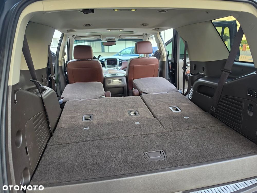 Chevrolet Tahoe - 34