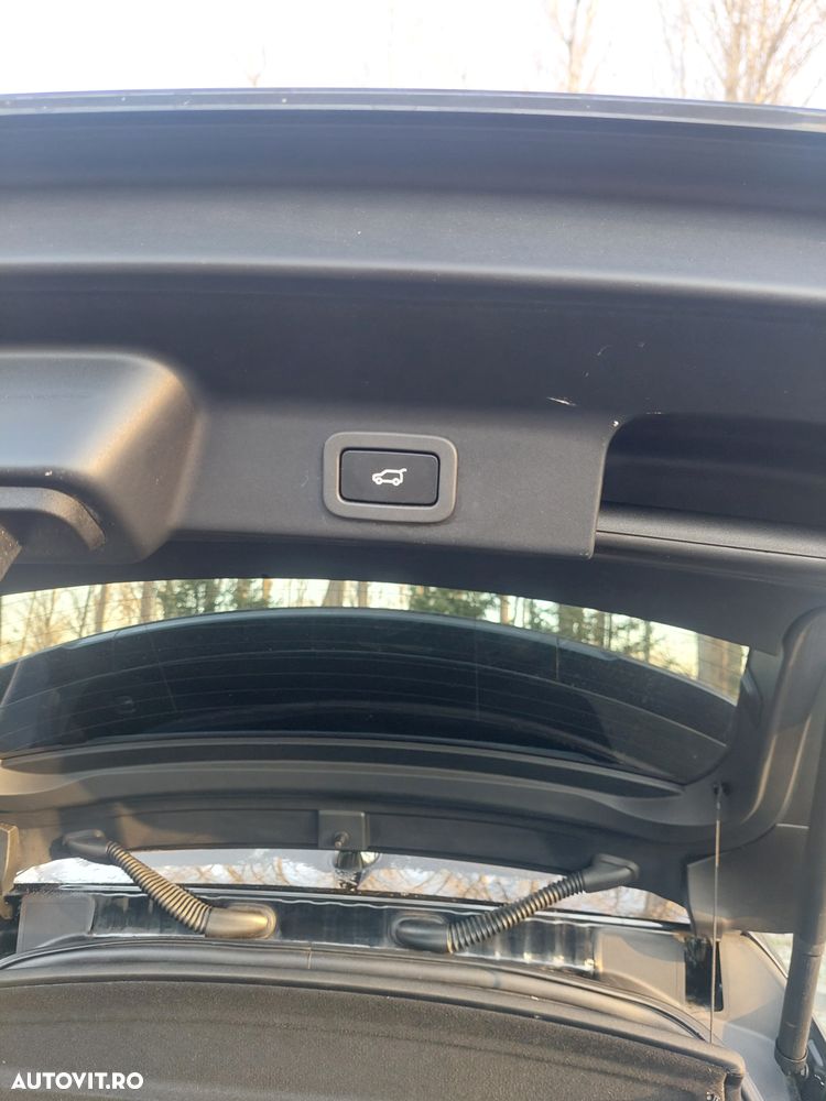 Jaguar F-Pace 20d AWD Aut. Portfolio - 38