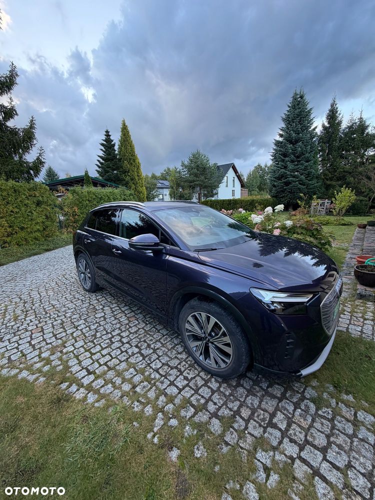 Audi Q4 e-tron - 1