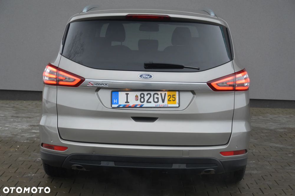 Ford S-Max 2.0 TDCi 4WD Titanium - 10