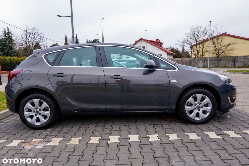Opel Astra 1.7 CDTI Cosmo - 28