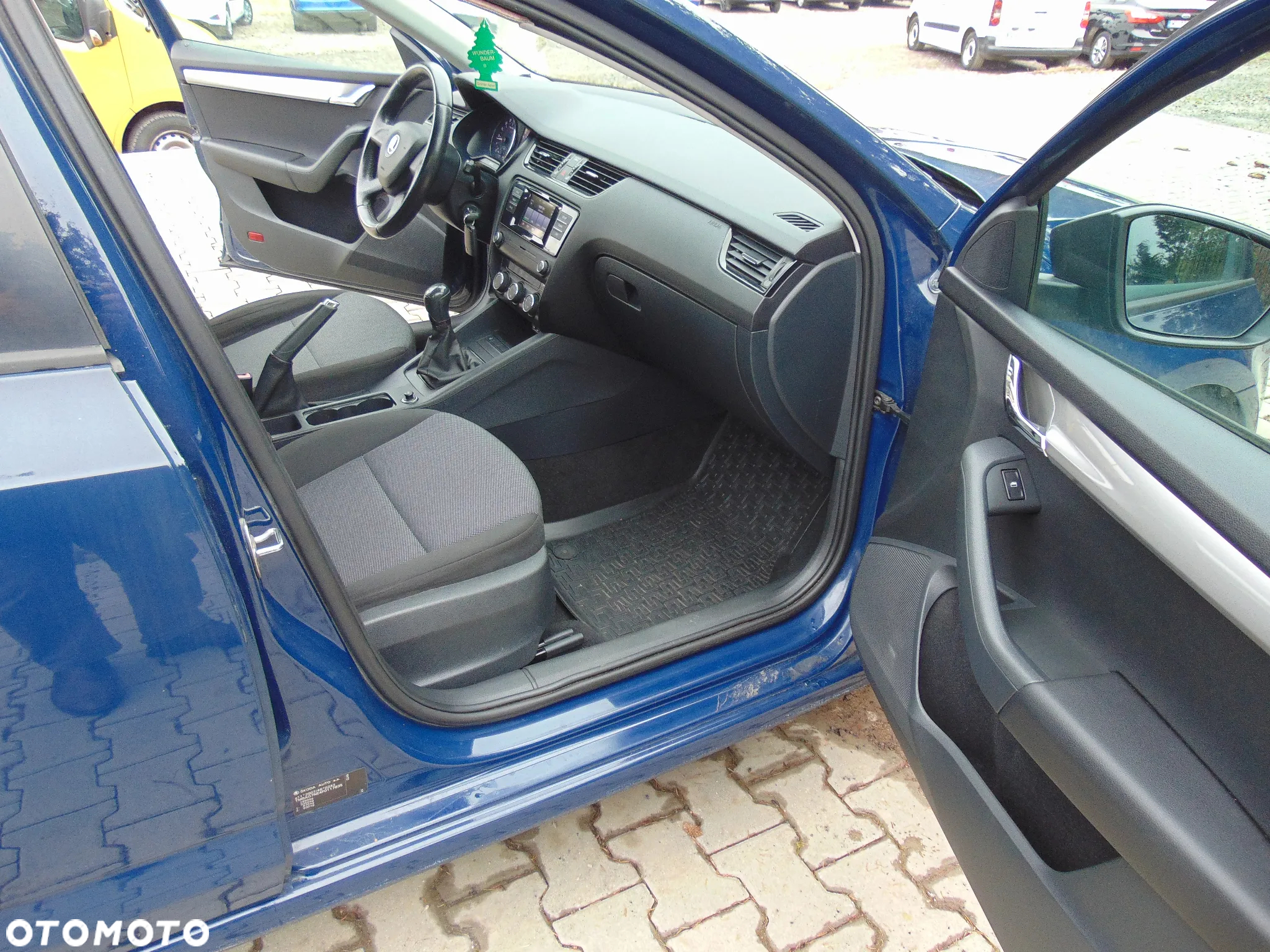 Skoda Octavia 1.6 TDI Ambiente - 6