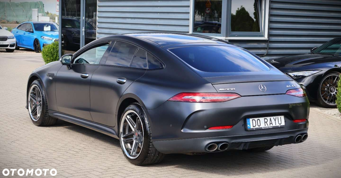 Mercedes-Benz AMG GT - 7
