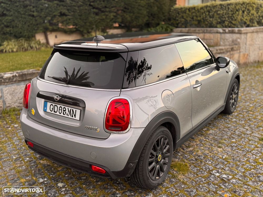 MINI 3 Portas Cooper SE S - 13