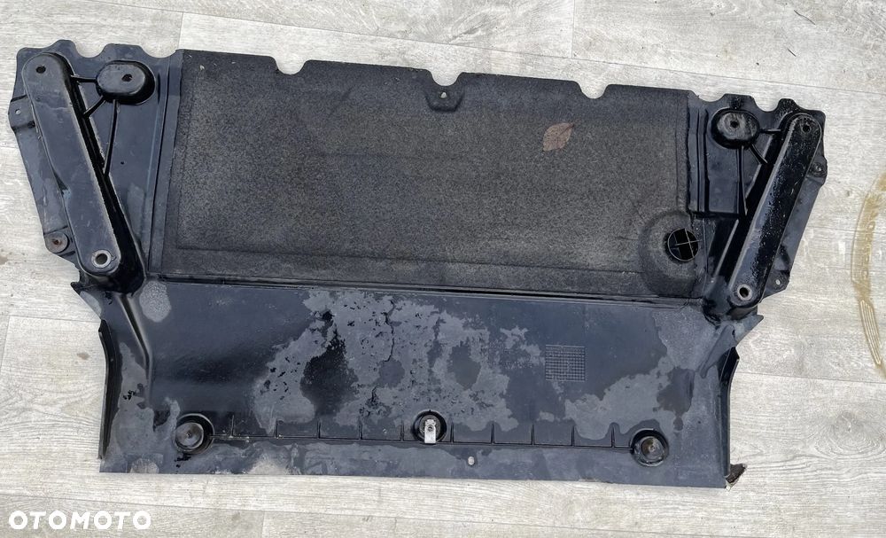 OSŁONA SILNIKA PŁYTA POD SILNIK AUDI A4 B9 8W0863821 B - 1