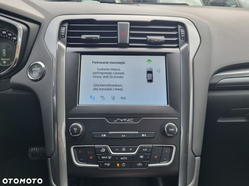 Ford Mondeo 2.0 EcoBlue Titanium - 22