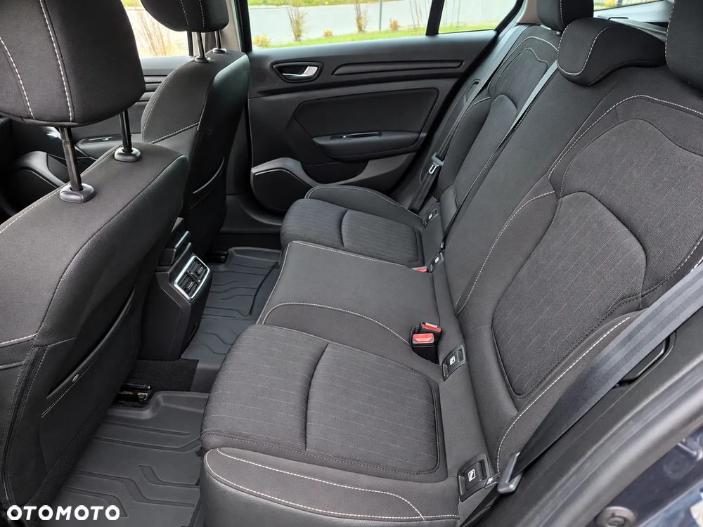 Renault Megane 1.3 TCe FAP Limited EDC - 10