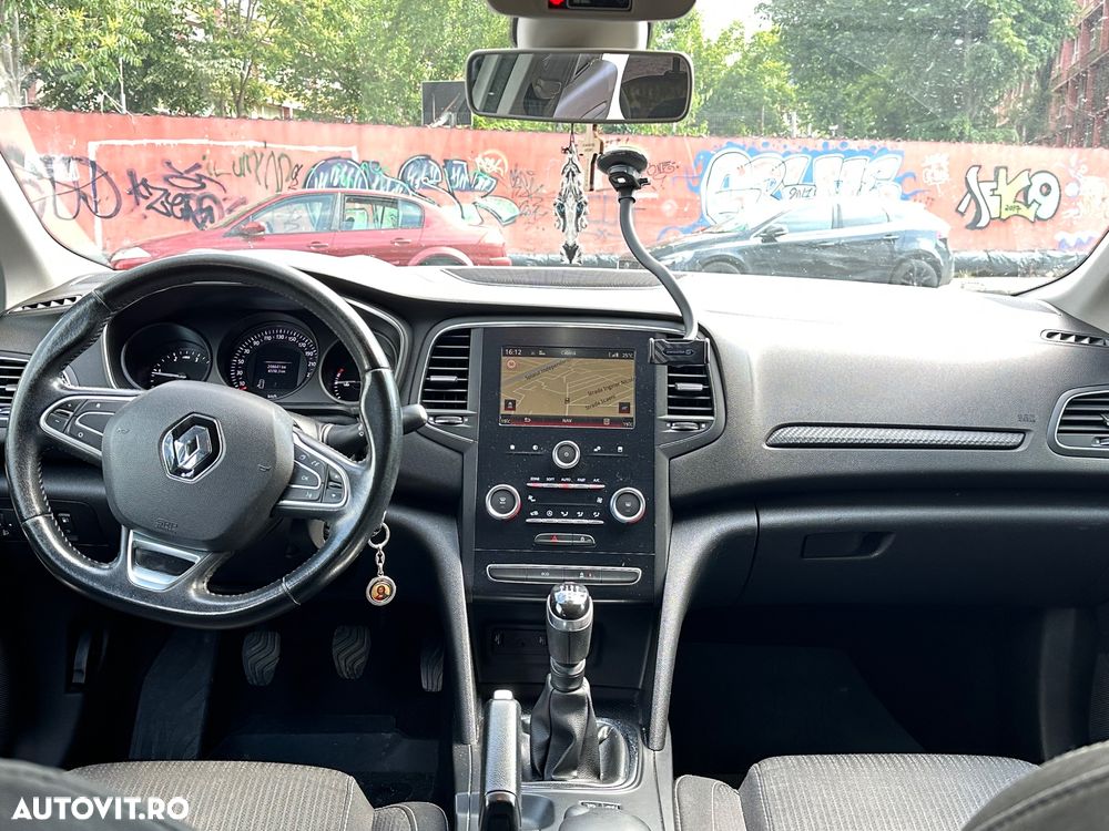 Renault Megane 1.5 dCI Zen - 8