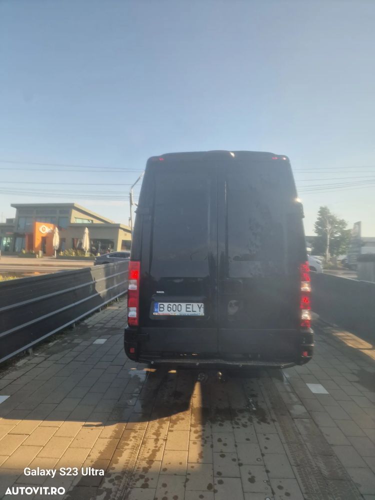 Iveco Massif - 4
