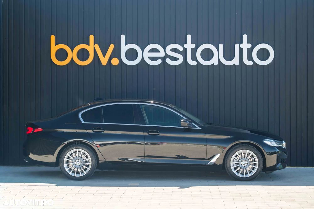 BMW Seria 5 520d xDrive Aut. Luxury Line - 12