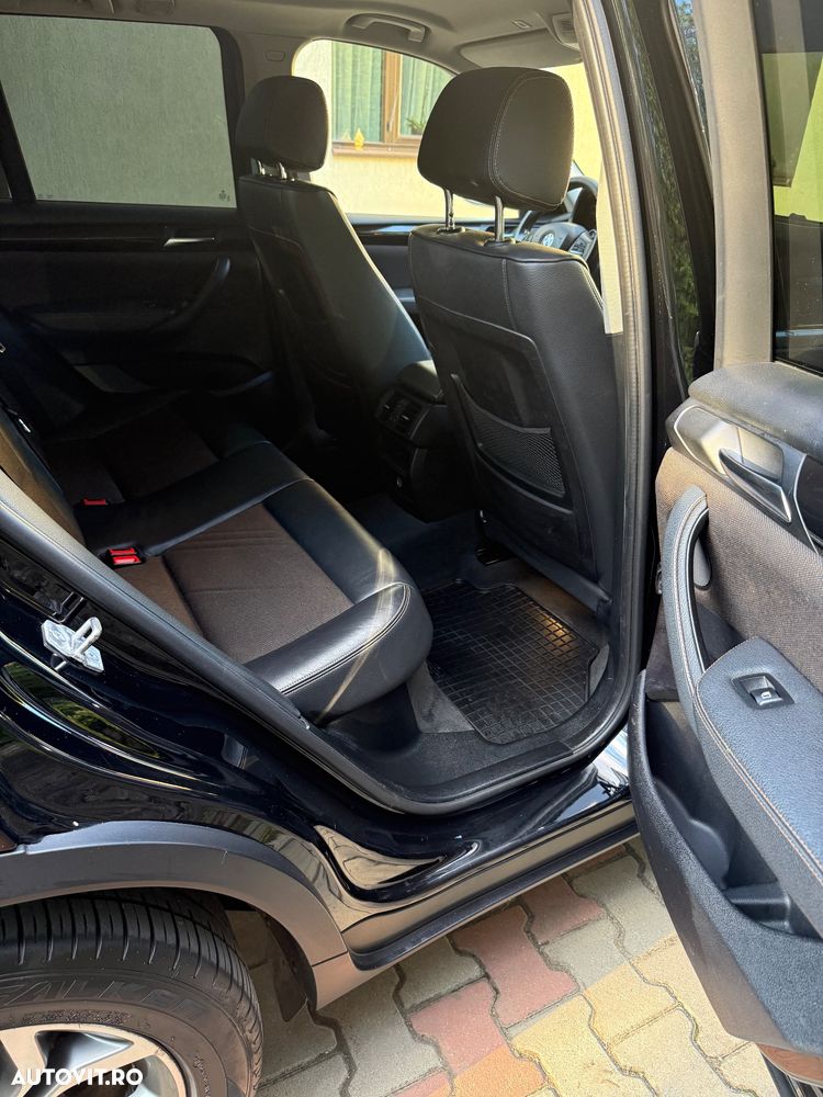 BMW X3 xDrive20d AT xLine - 8