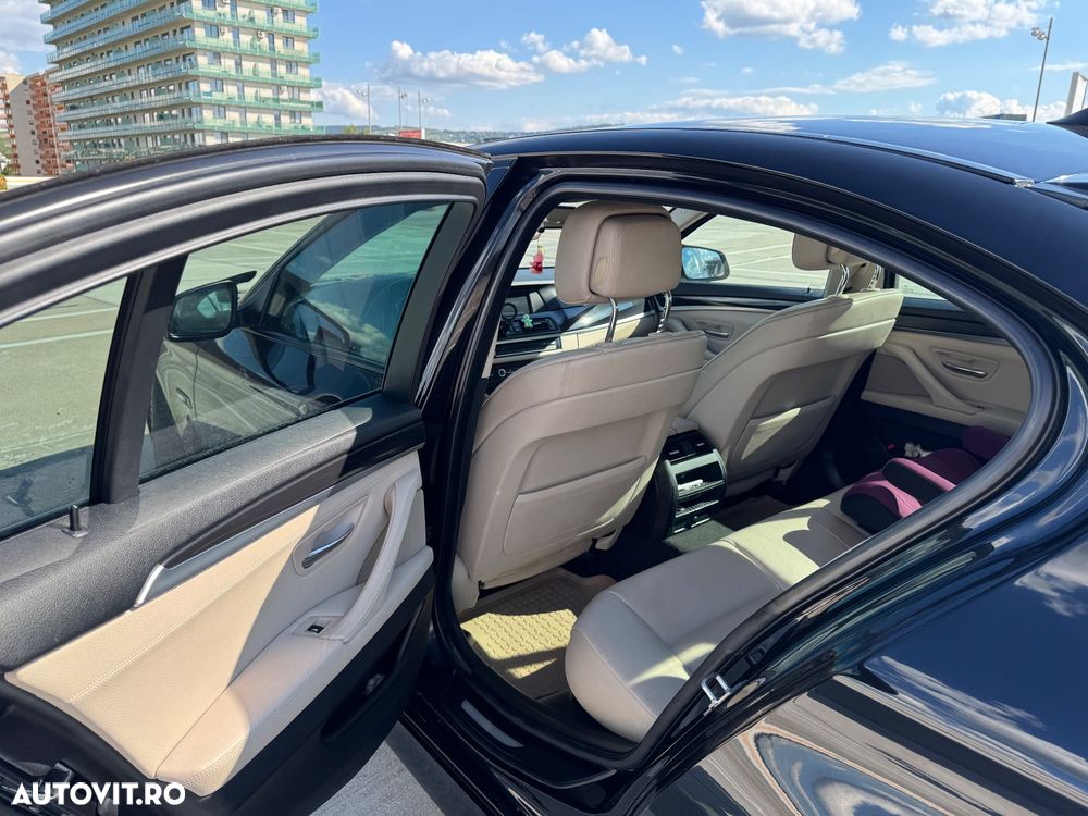 BMW Seria 5 520d Aut. - 7