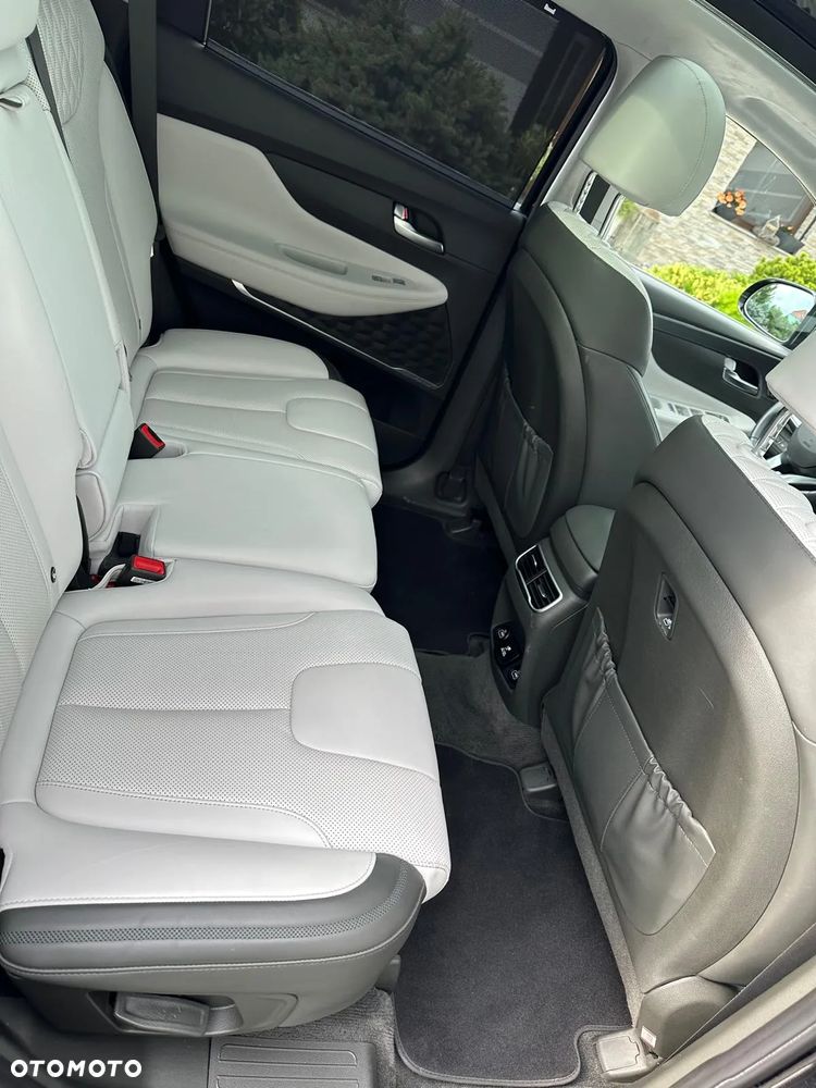 Hyundai Santa Fe 1.6 HEV 4WD SEVEN Prime - 7