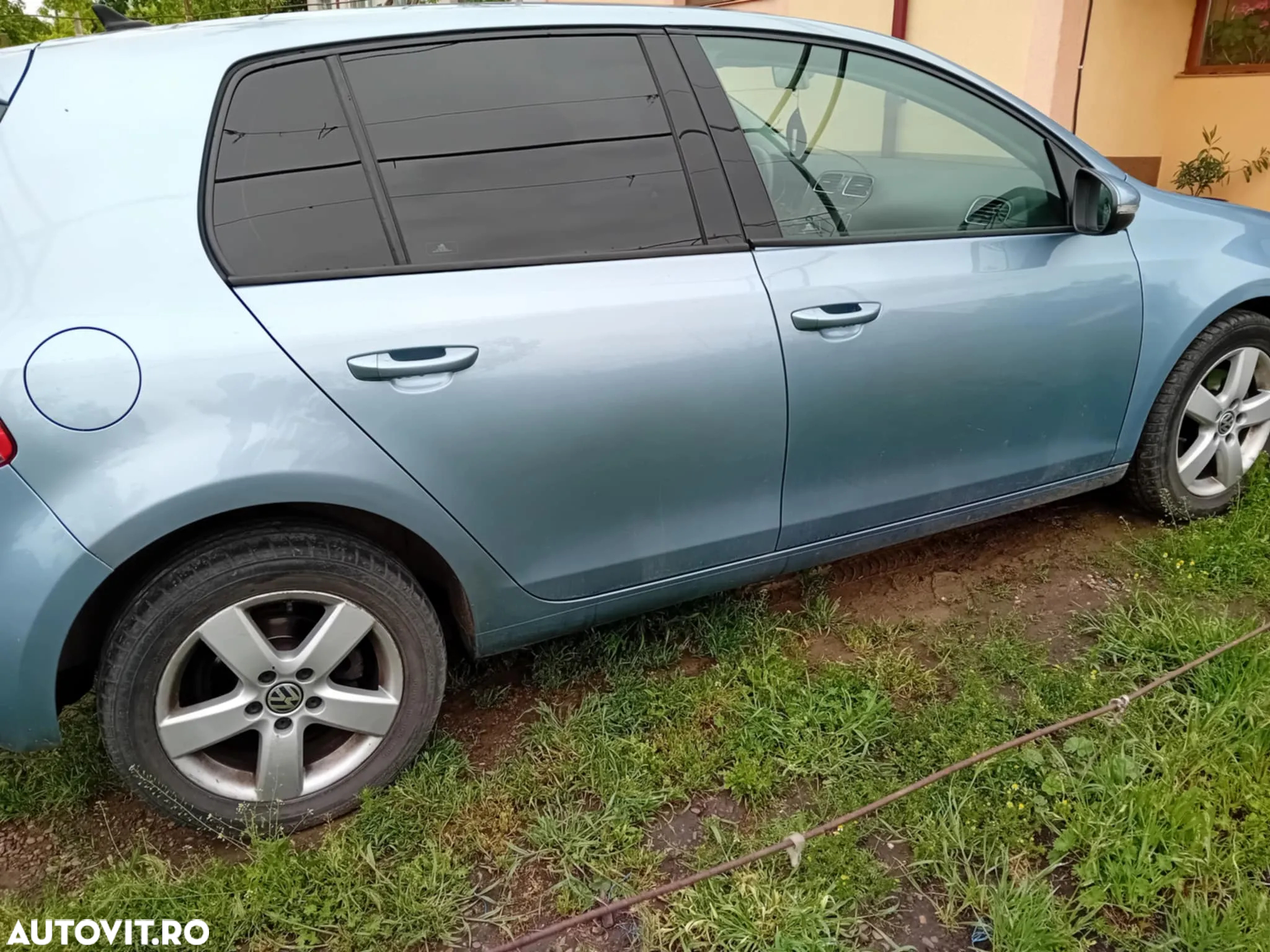 Volkswagen Golf - 5