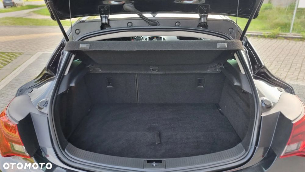 Opel Astra GTC 1.4 Turbo - 9