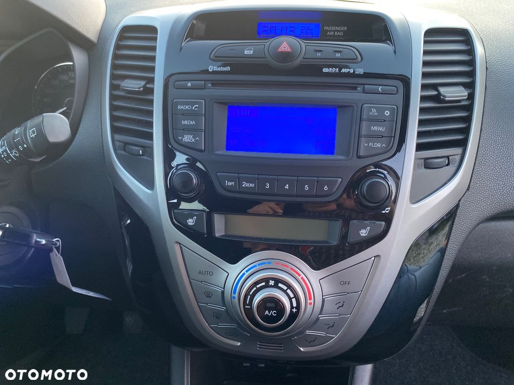 Hyundai ix20 1.4 blue Trend - 34