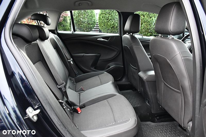 Opel Astra 1.4 Turbo Start/Stop Innovation - 20