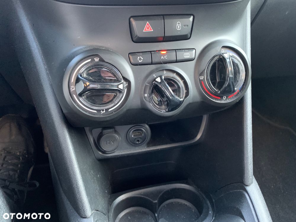 Peugeot 208 1.6 BlueHDi Active S&S - 27