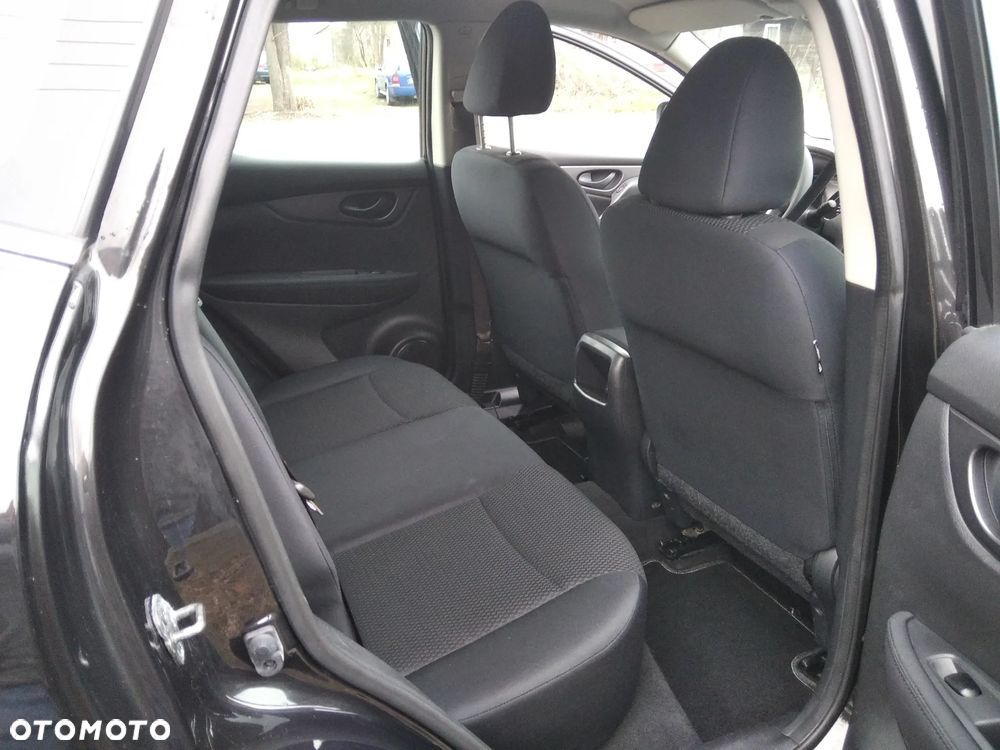 Nissan Qashqai 1.5 dCi Acenta EU6 - 13