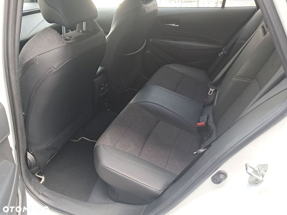 Toyota Corolla 1.8 Hybrid Style - 9