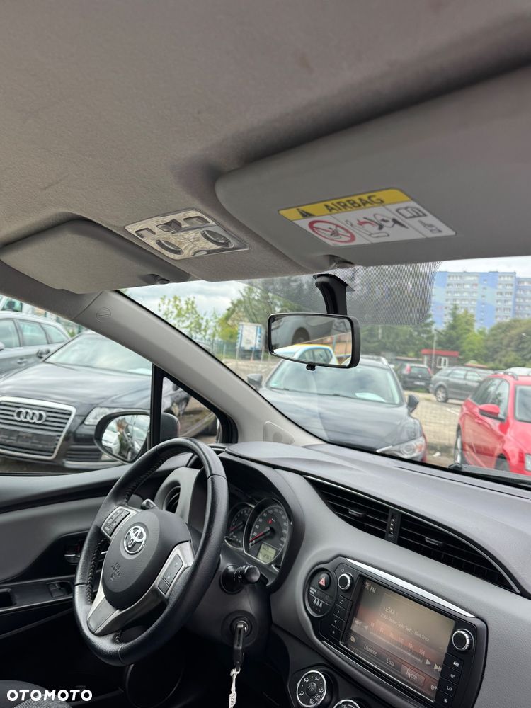 Toyota Yaris 1.33 VVT-i Style - 30