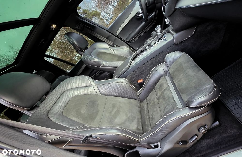 Volvo XC 90 T6 AWD Geartronic RDesign - 18