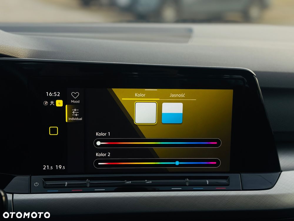 Volkswagen Golf 2.0 TDI SCR DSG IQ.DRIVE - 13