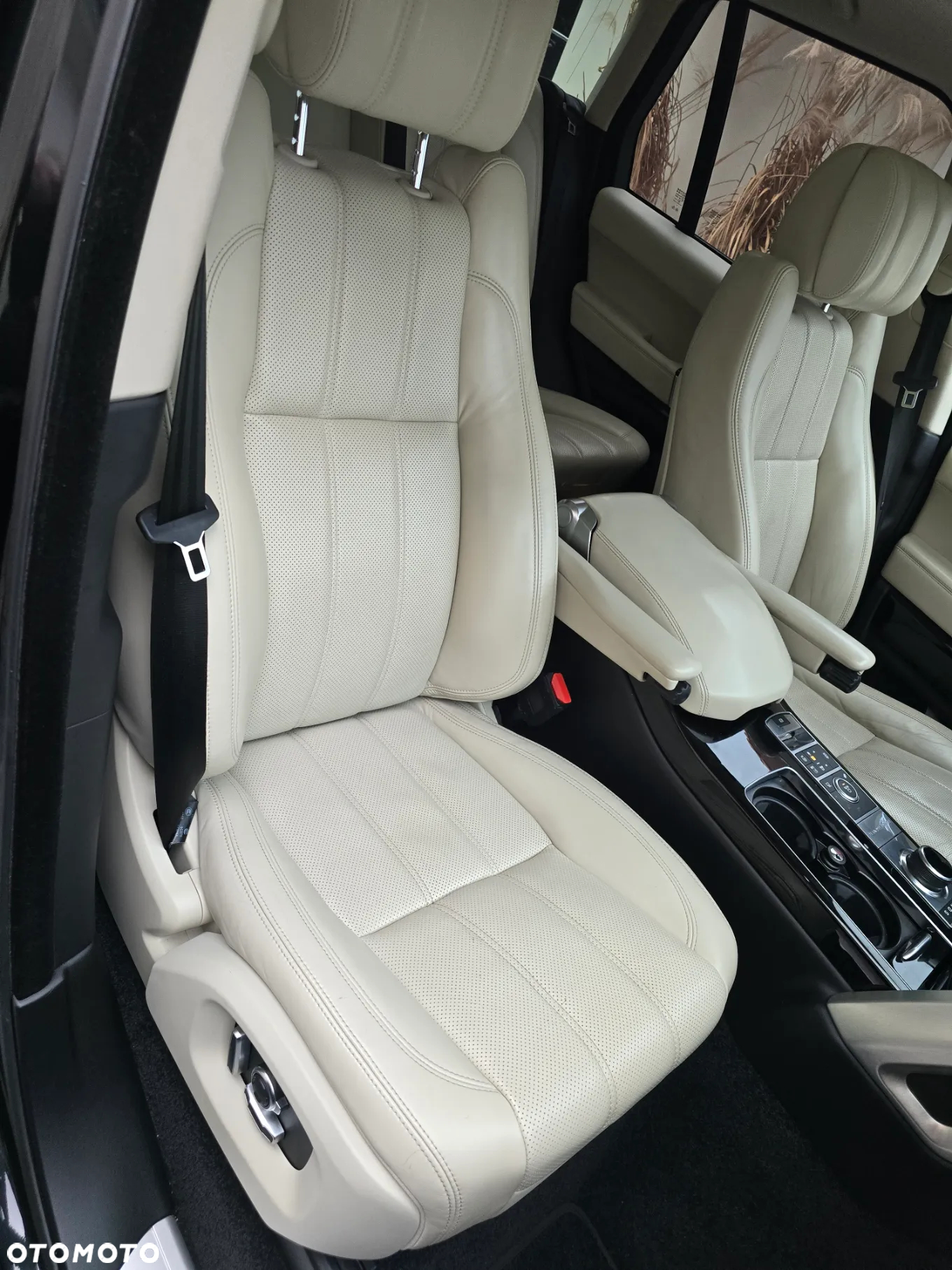 Land Rover Range Rover 4.4SD V8 Vogue - 13