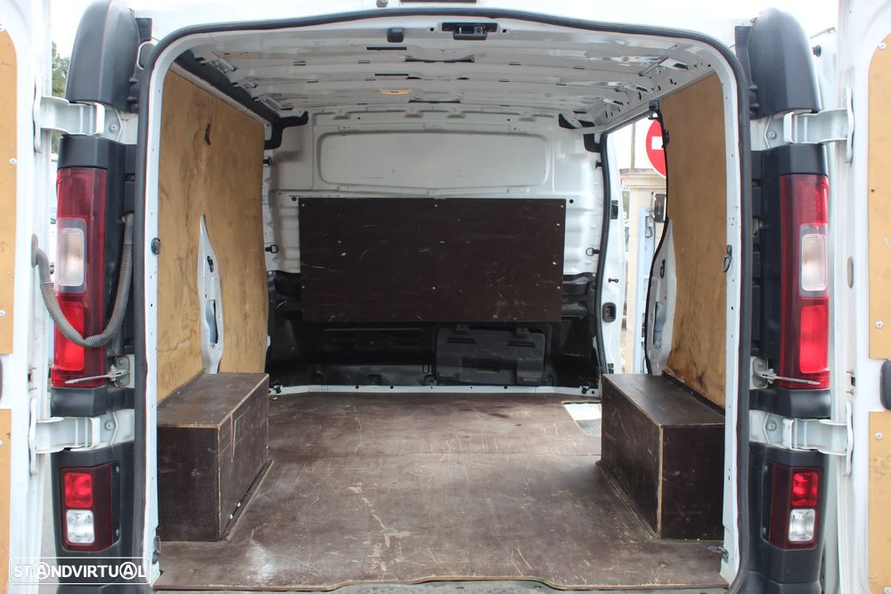 Renault Trafic 2.0 dCi L1H1 - 9