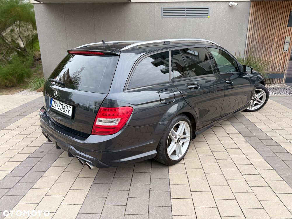 Mercedes-Benz Klasa C - 33