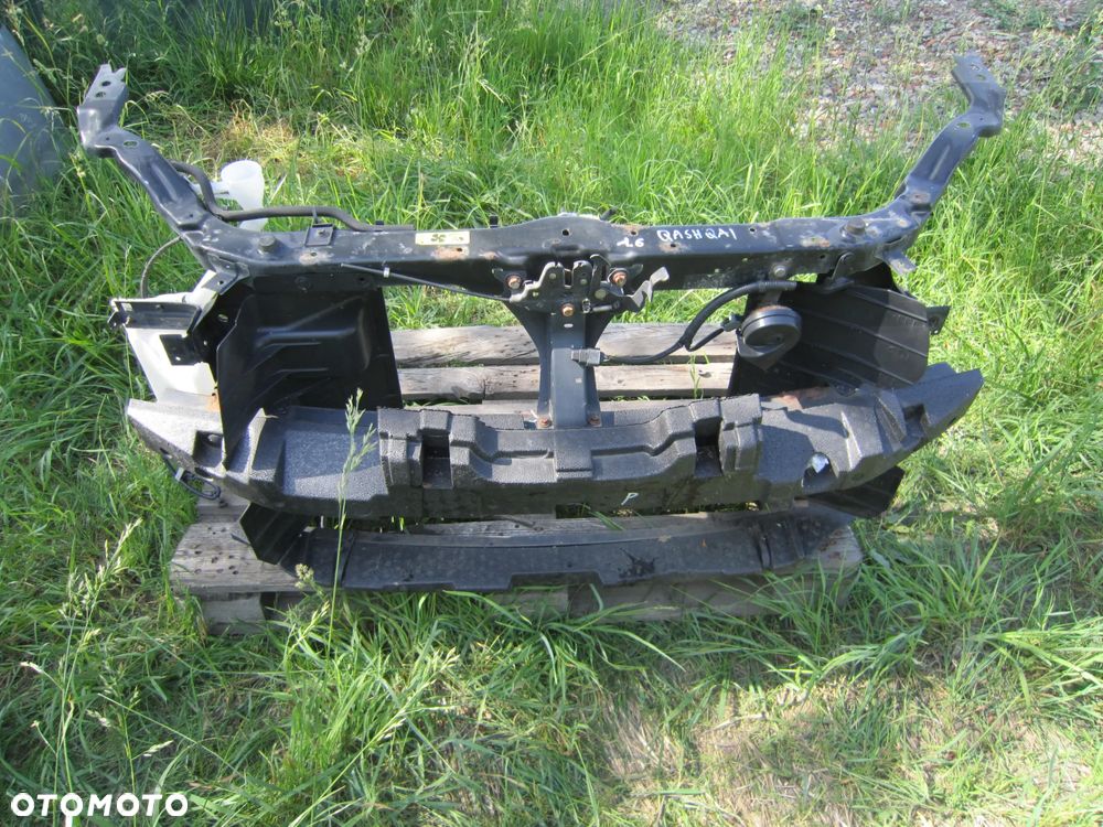 Pas przedni Nissan Qashqai I J10